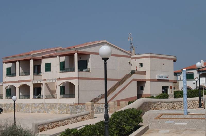 Apartamentos Moon Dreams Cabo De Banos Кала-эн-Бланес Экстерьер фото