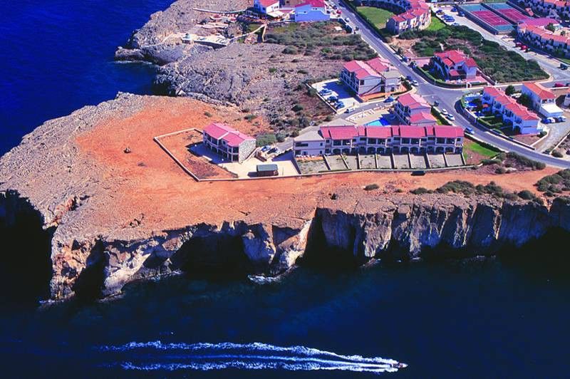 Apartamentos Moon Dreams Cabo De Banos Кала-эн-Бланес Экстерьер фото